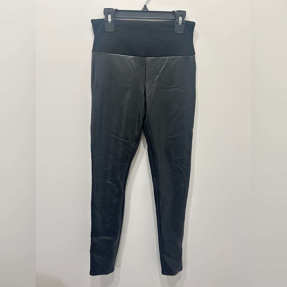 Spanx Leggings Small Black All Over Faux Leather NWOT Moto Assets by Spanx‎